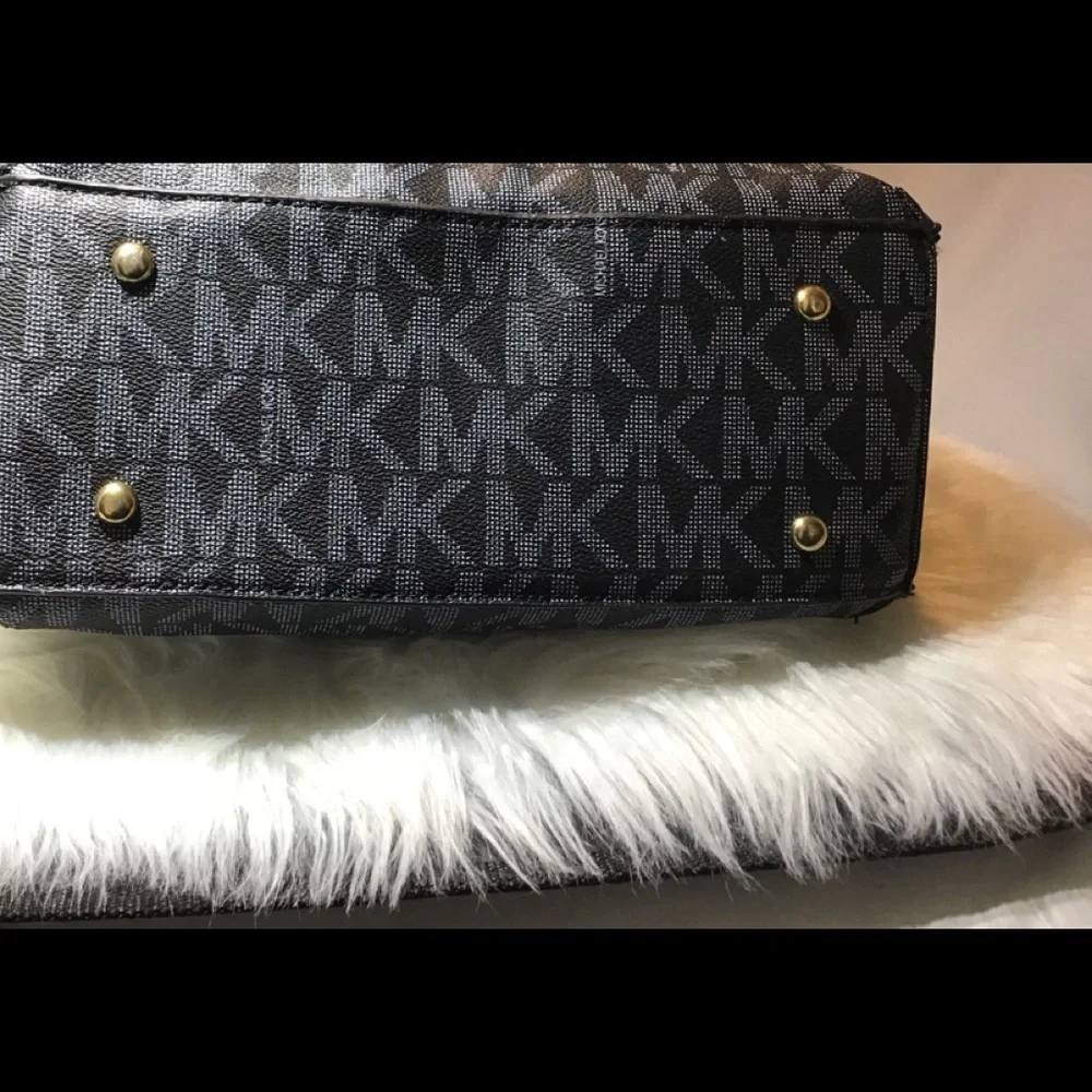 Michael Kors Tote NWOT